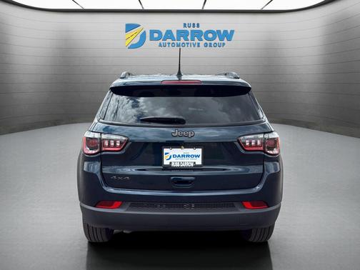 Fathom Blue Pearl Coat 2026 Jeep Compass Latitude