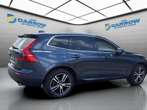 Denim Blue Metallic 2018 Volvo XC60 T5 Momentum