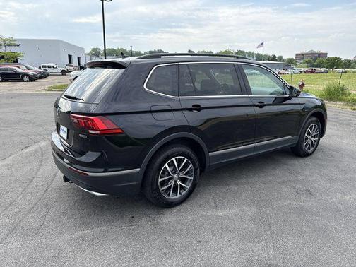 2020 Volkswagen Tiguan 2.0T SE 4MOTION