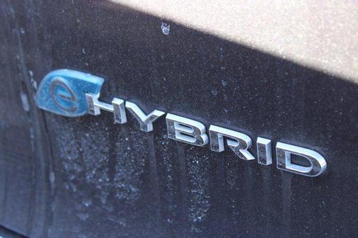 2018 Chrysler Pacifica Hybrid Touring L