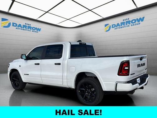 Ivory White Tri-Coat Pearlcoat 2026 RAM 1500 Laramie