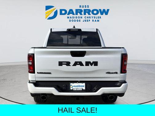 Ivory White Tri-Coat Pearlcoat 2026 RAM 1500 Laramie