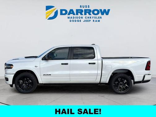 Ivory White Tri-Coat Pearlcoat 2026 RAM 1500 Laramie