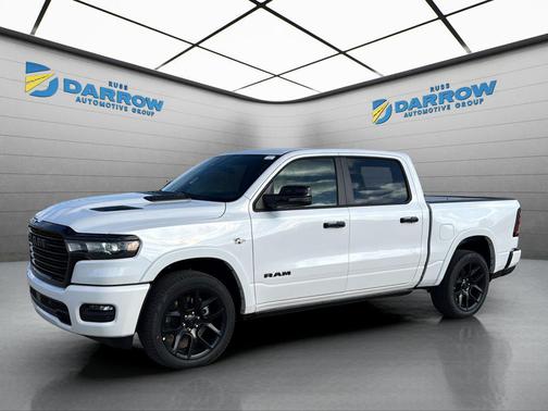 Ivory White Tri-Coat Pearlcoat 2026 RAM 1500 Laramie