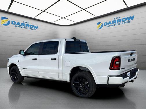 Ivory White Tri-Coat Pearlcoat 2026 RAM 1500 Laramie