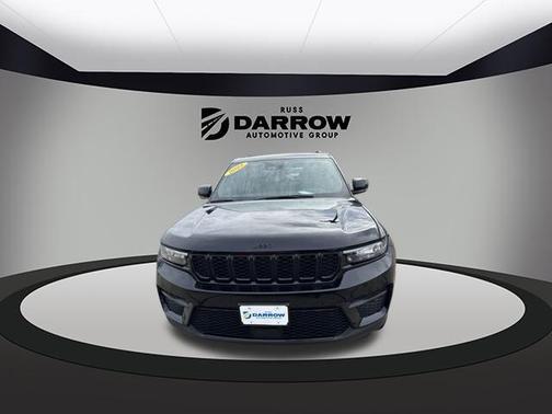 2022 Jeep Grand Cherokee Altitude