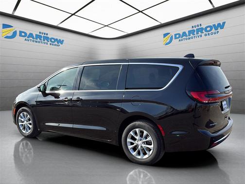 2025 Chrysler Pacifica L