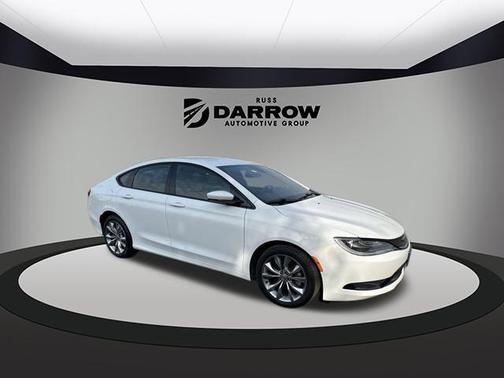 2016 Chrysler 200 S