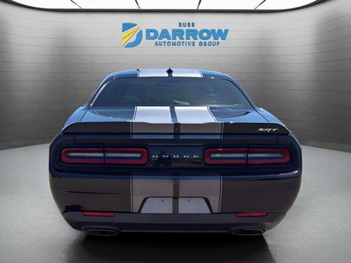 Pitch Black Clearcoat 2016 Dodge Challenger SRT 392