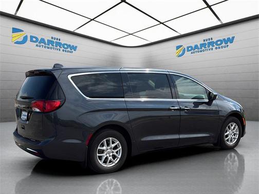 2020 Chrysler Pacifica Touring