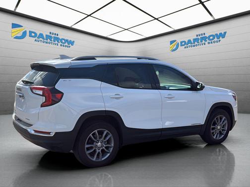 Summit White 2024 GMC Terrain SLT