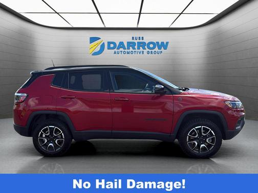 Red Hot Pearlcoat 2025 Jeep Compass Trailhawk