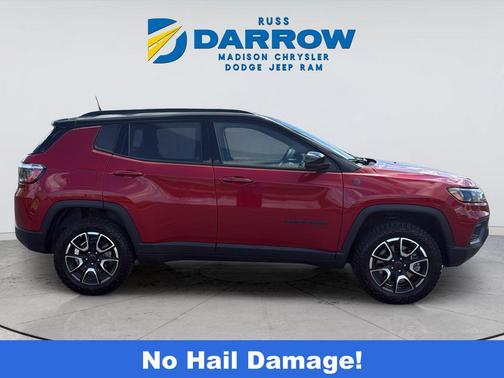Red Hot Pearlcoat 2025 Jeep Compass Trailhawk