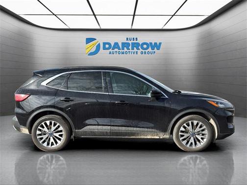 2022 Ford Escape Titanium