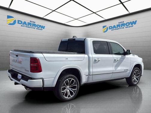 Ivory White Tri-Coat Pearlcoat 2026 RAM 1500 ST