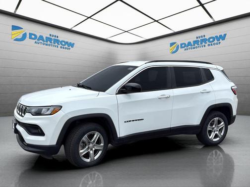 Bright White Clearcoat 2023 Jeep Compass Latitude