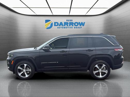 Diamond Black Crystal Pearlcoat 2025 Jeep Grand Cherokee Limited