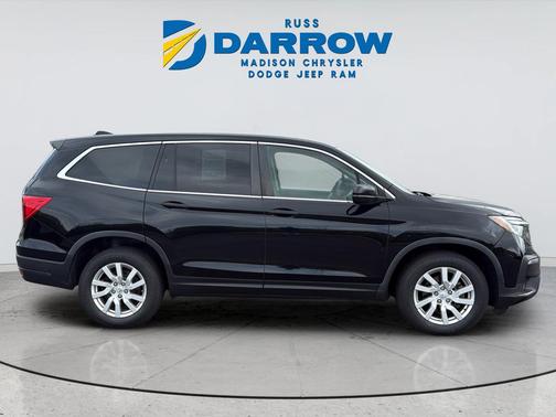 Crystal Black Pearl 2019 Honda Pilot LX