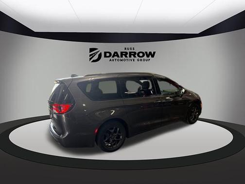 2018 Chrysler Pacifica Touring-L Plus