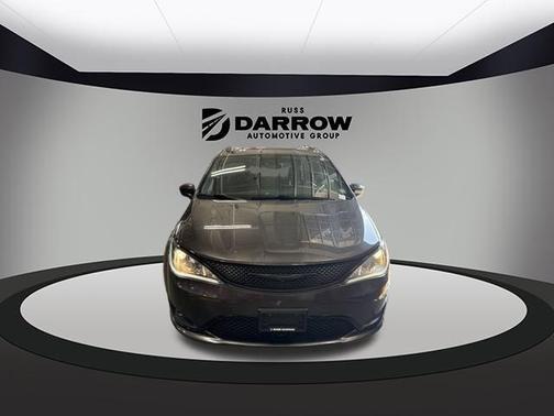 2018 Chrysler Pacifica Touring-L Plus