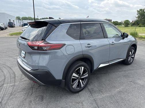2022 Nissan Rogue SL