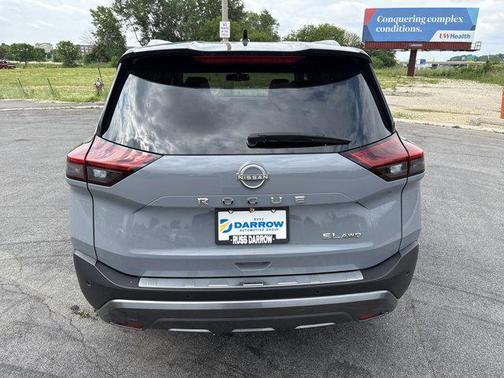 2022 Nissan Rogue SL