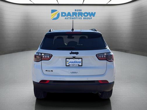 Bright White Clearcoat 2026 Jeep Compass Limited