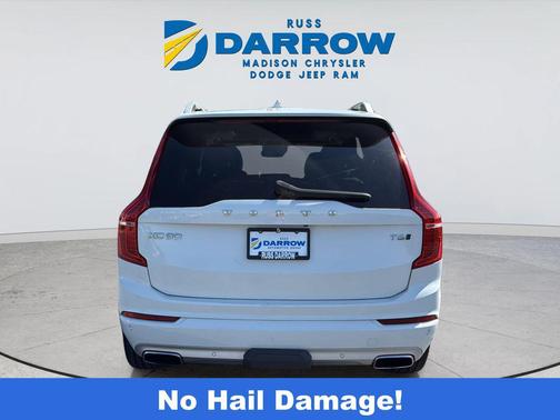 Ice White 2019 Volvo XC90 T6 Momentum