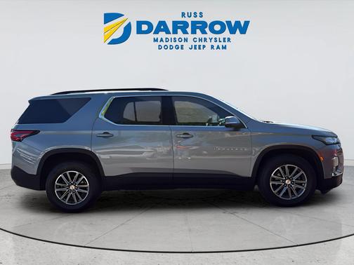 Sterling Gray Metallic 2023 Chevrolet Traverse LT Leather