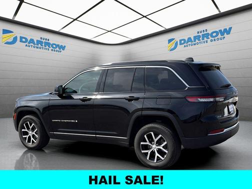 Diamond Black Crystal Pearlcoat 2025 Jeep Grand Cherokee Limited