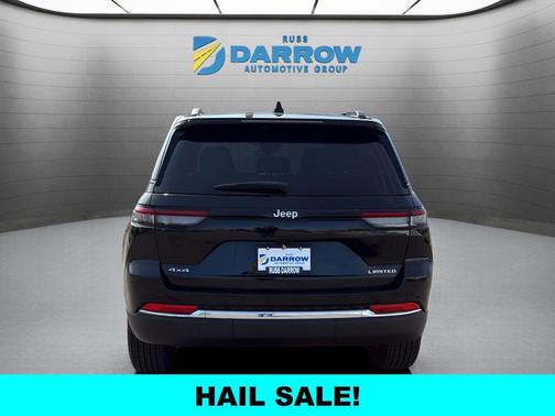Diamond Black Crystal Pearlcoat 2025 Jeep Grand Cherokee Limited