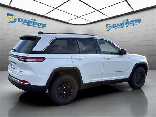 2023 Jeep Grand Cherokee Laredo