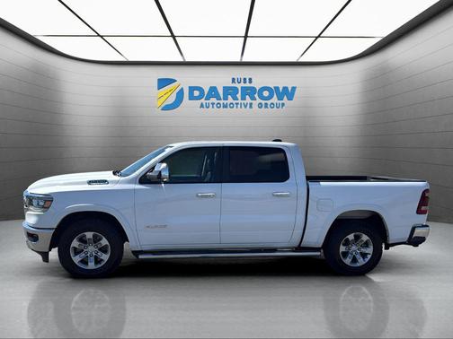 Bright White Clearcoat 2022 RAM 1500 Laramie