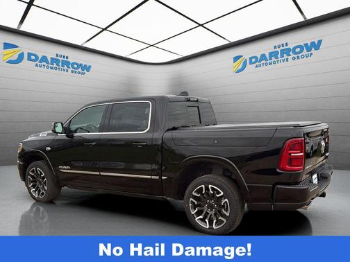 Diamond Black Crystal Pearlcoat 2026 RAM 1500 Limited