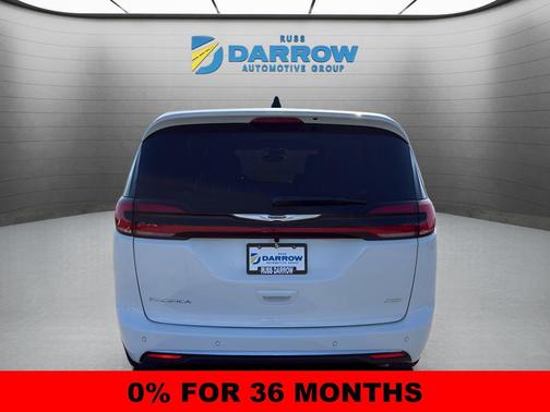 Bright White Clearcoat 2026 Chrysler Pacifica L