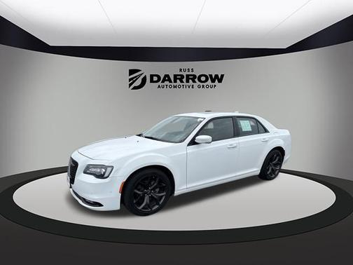 2022 Chrysler 300 S