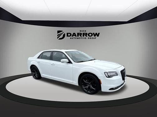 2022 Chrysler 300 S