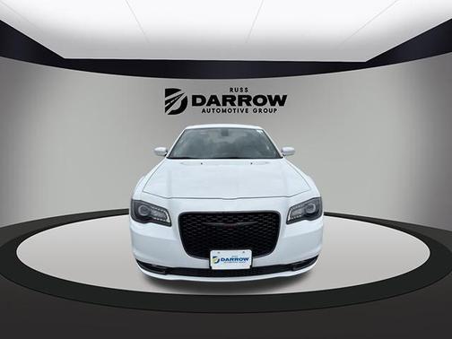 2022 Chrysler 300 S