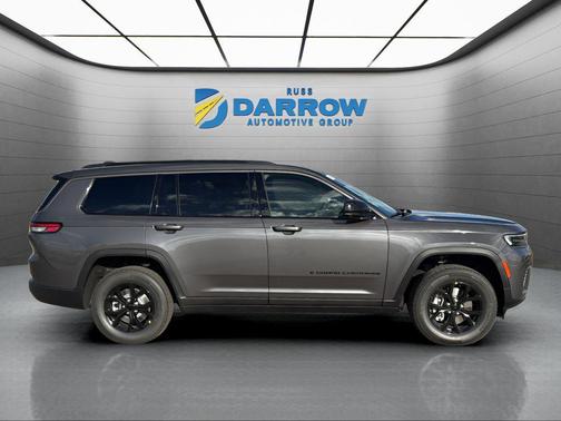Baltic Gray Metallic Clearcoat 2026 Jeep Grand Cherokee L Altitude