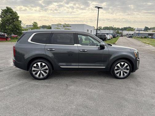 2021 Kia Telluride S