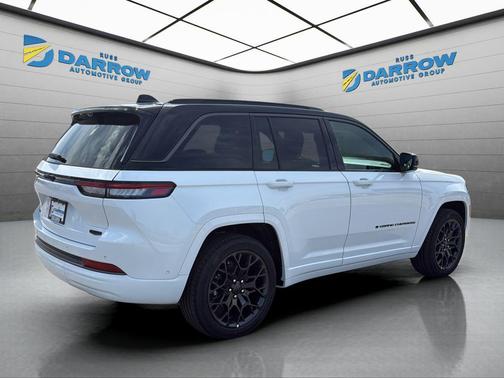 Bright White Clearcoat 2026 Jeep Grand Cherokee Summit