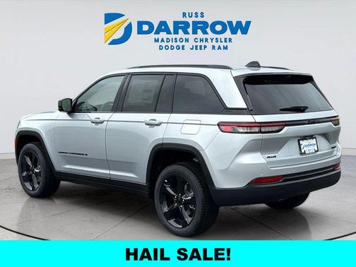 Silver Zynith 2025 Jeep Grand Cherokee Limited