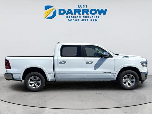 Bright White Clearcoat 2022 RAM 1500 Laramie