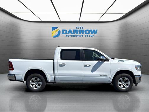 Bright White Clearcoat 2022 RAM 1500 Laramie