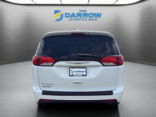 Bright White Clearcoat 2017 Chrysler Pacifica Touring