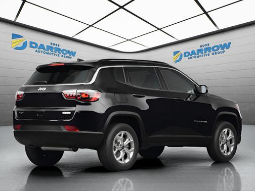 Diamond Black Crystal Pearlcoat 2026 Jeep Compass Sport
