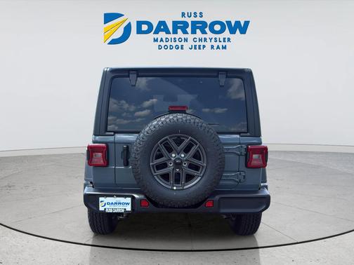 Anvil Clearcoat 2026 Jeep Wrangler Sport S