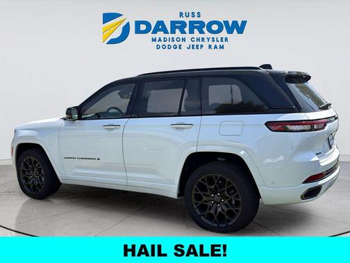 Bright White Clearcoat 2025 Jeep Grand Cherokee Summit