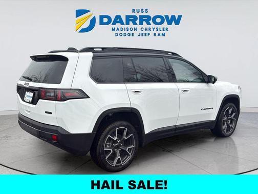 Bright White Clearcoat 2026 Jeep Cherokee Overland