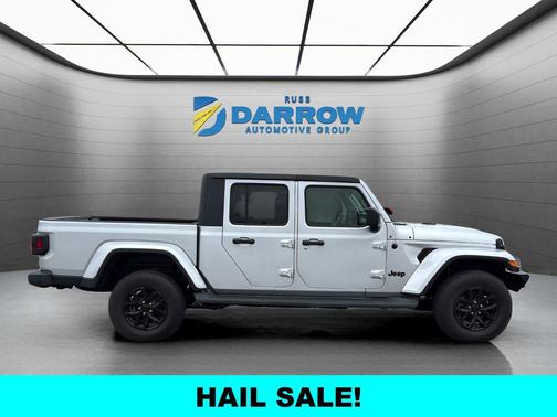Silver Zynith Clearcoat 2023 Jeep Gladiator Sport S